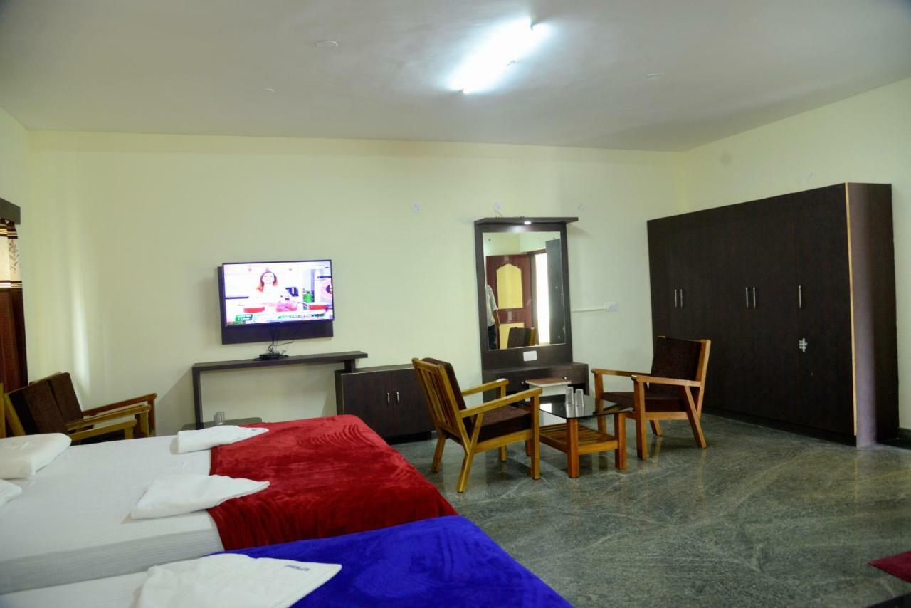 Hotel Souparnika Sagar  Luaran gambar
