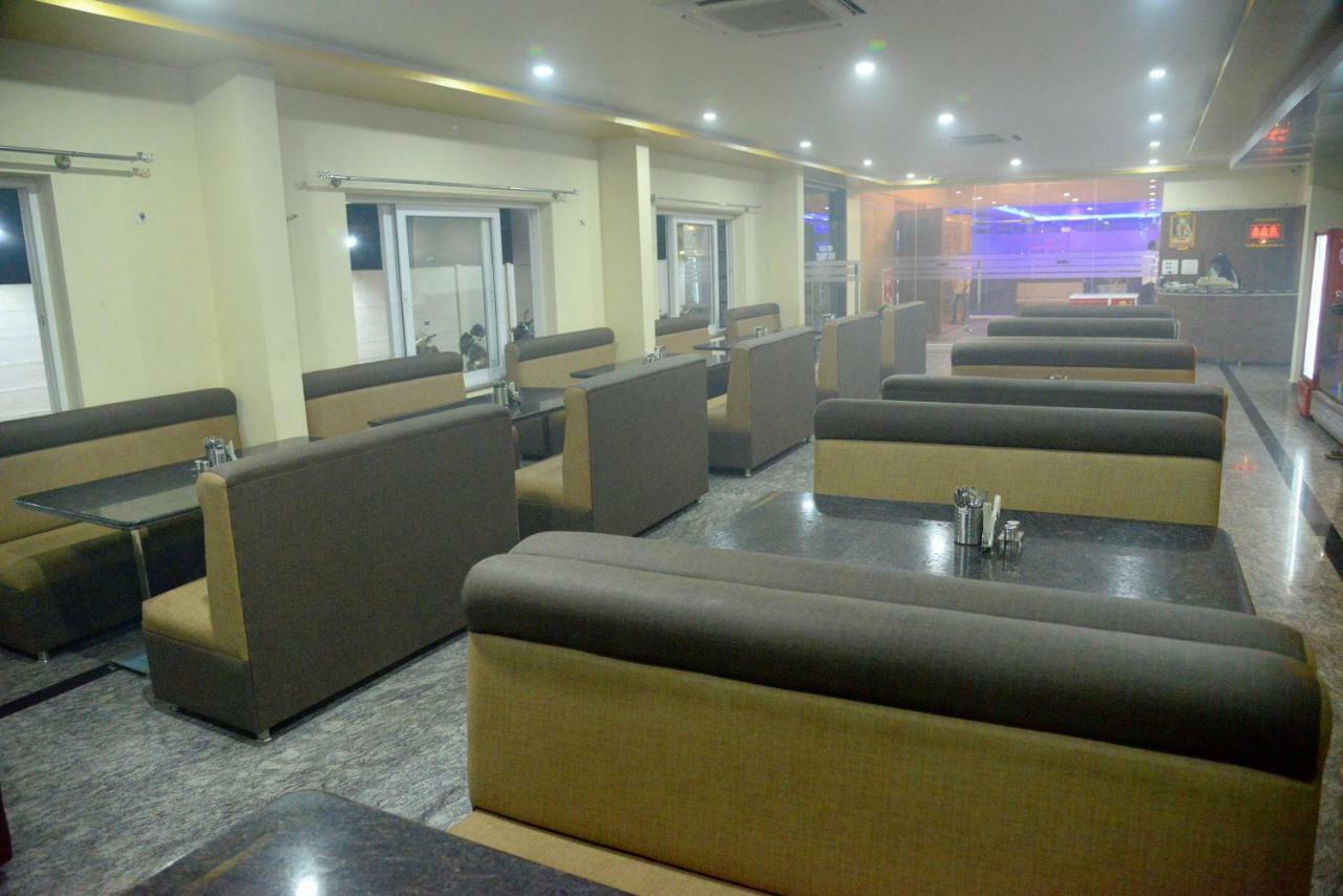 Hotel Souparnika Sagar  Luaran gambar